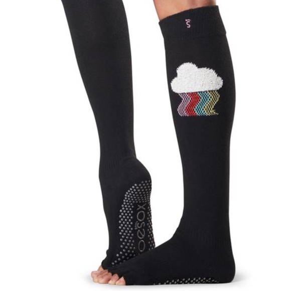 toesox Accessories - NWT⭐️TOESOX Knee High Half-Toe Yoga Grip Socks